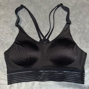 Victoria’s Secret Victoria Sport Sports Bra Size 32B